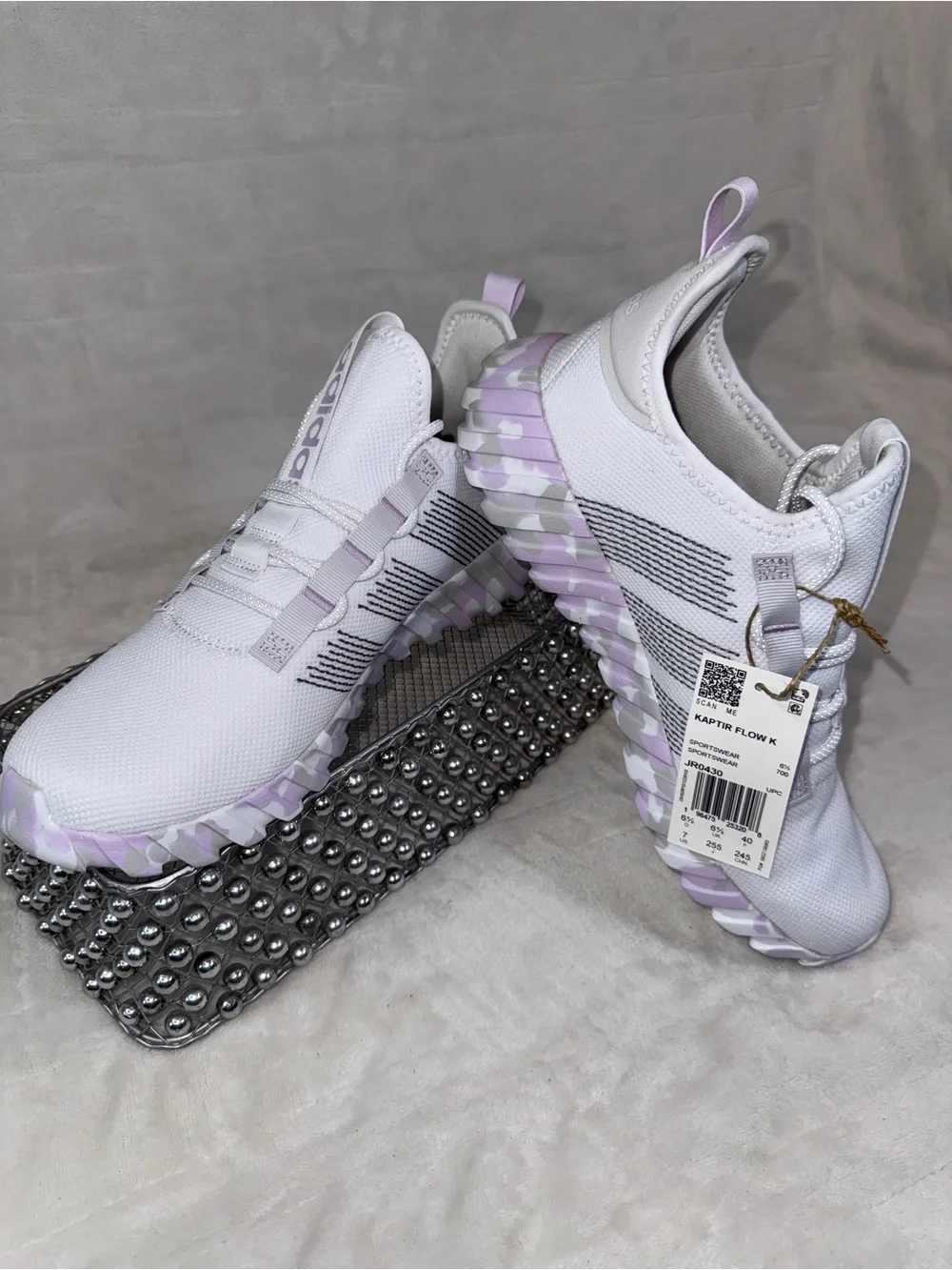 Adidas Kaptir Flow K White Purple Sz Youth 7  JR0430 NWT